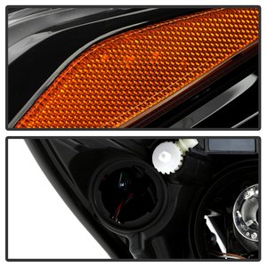 Conjunto de Faros LED de Alta Luminosidad 6000K, Impermeables IP67, Universales para Vehículos Chevrolet, 4000 Lúmenes, Bombilla H4, 12V - Product Image 4