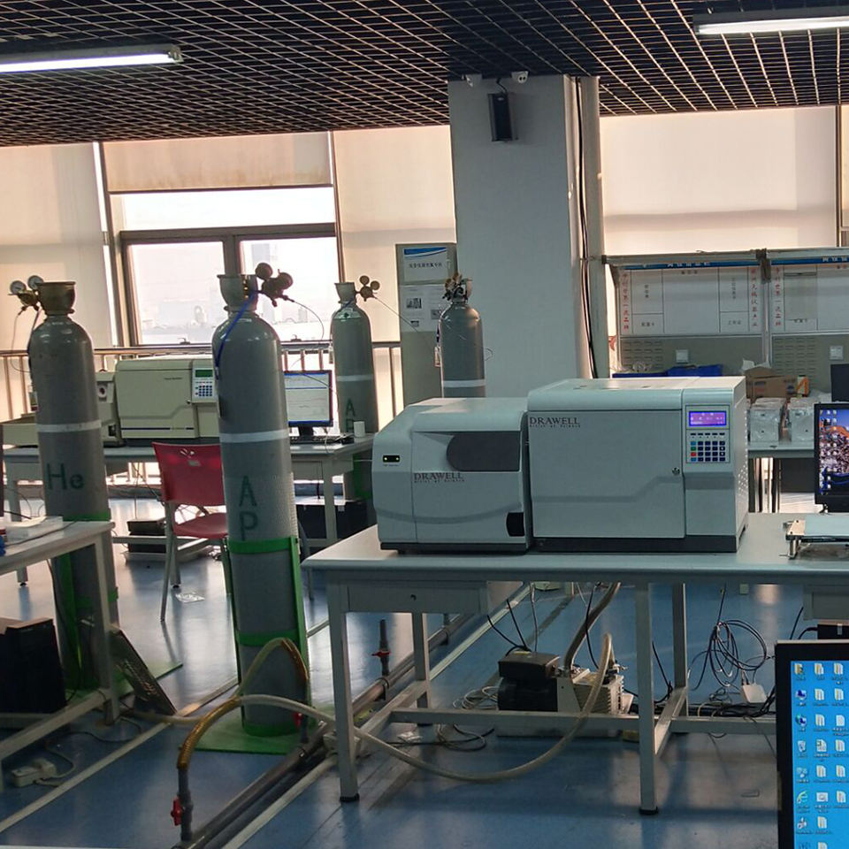 Laboratory GC Gas Chromatography Instrument Mass Spectrometry ...