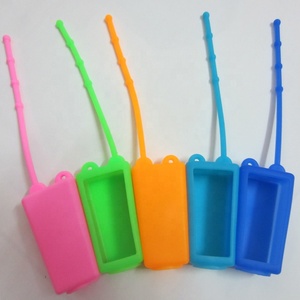 Set di portachiavi disinfettante per le mani riutilizzabile per bottiglie da viaggio da 1oz, portabottiglie per profumo in Silicone da 30ml - Product Image 4