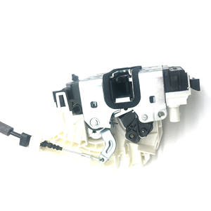 Cerradura de Puerta Central Trasera Izquierda para Mercedes-Benz E350M W204 W212 W218, Cerradura de 4 Pines, Categoría de Producto: Cerraduras de Puerta, Modelo No. A2047302735 - Product Image 5