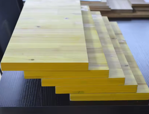 Panneau de <span class=keywords><strong>coffrage</strong></span> en contreplaqué jaune 3 plis pour la construction de coffrages, marque RUIHE, garantie de plus de 5 ans - Product Image 2