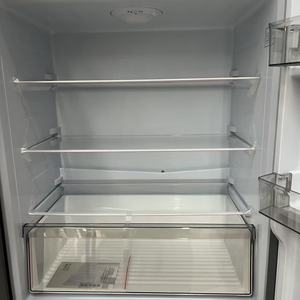 Frigorifero a Risparmio Energetico di Prima Classe da 406L - Refrigerazione e Congelamento per Uso Domestico per Alimenti Freschi Elettrodomestici - Product Image 3