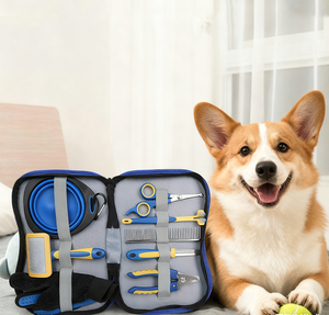 ポータブルペットグルーミングキット8-in-1脱毛用ボックスセット猫ブラシ & 犬用ペットブラシ - Product Image 1