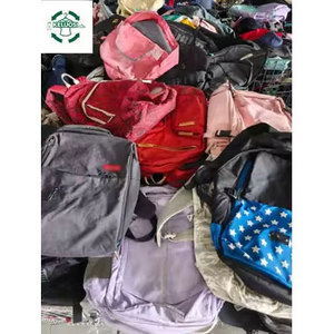 Vendita all'Ingrosso di Abbigliamento <span class=keywords><strong>Usato</strong></span> e Borse di Marca per Negozi, Rivendita e Mercato Esportazione - Product Image 1