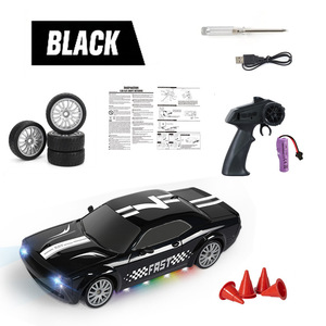 Auto Sportiva RC 1:20 a Quattro Ruote Motrici per Drift, 2.4G con Coda Oscillante, Alta Velocità, Elettrica per Uso Interno, Telecomando Incluso - Product Image 3