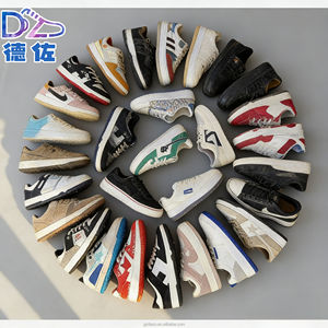 Stock di Fabbrica Vendita all'Ingrosso <span class=keywords><strong>Scarpe</strong></span> Usate di Alta Qualità di <span class=keywords><strong>Marche</strong></span> Internazionali <span class=keywords><strong>Comode</strong></span> (Uomo Donna) Prezzo Basso Moda Taglie Miste - Product Image 1