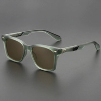 Vente en gros de lunettes de soleil luxueuses, élégantes, classiques et à monture carrée en PC pour l'extérieur, beige, orange, confortables, à la mode
