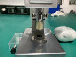 Macchina per Punzonatura di Celle a Bottone da Laboratorio per Taglio di Fogli Elettrodi - Product Image 4