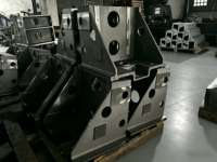 Pièces en acier coulé robustes, composants structurels de machines industrielles, usinage CNC personnalisé, certifié IATF16949