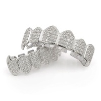 Bouchons de dents glacés Micro Pave CZ Grillz ensemble supérieur et inférieur 18k or cristal dents grilles pour hommes rappeur bijoux en gros