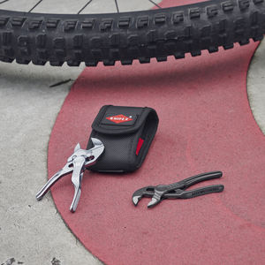 KNIPEX 87 00 100 Alicates para bomba de agua Cobra XS, superficie rugosa con impresión atramentizada gris, 100 mm - Product Image 3