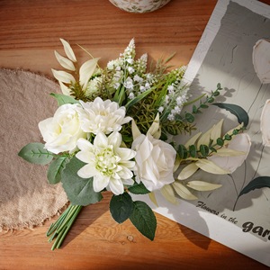 Bouquet de fleurs artificielles Jingxiang, roses blanches en tissu tissé plastique, décoration de mariage et de maison CF01374 - Product Image 1