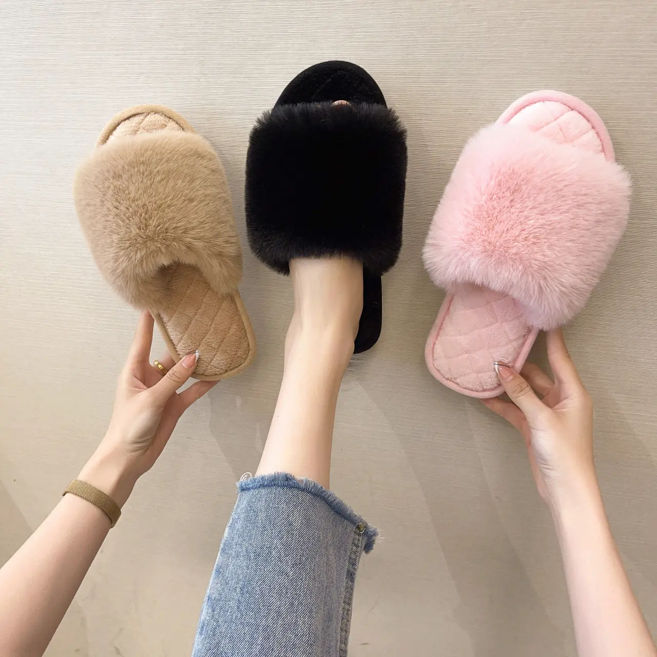 Pantuflas peludas de mujer de piel cálida de felpa suave y esponjosa de Color sólido personalizado para Otoño e Invierno