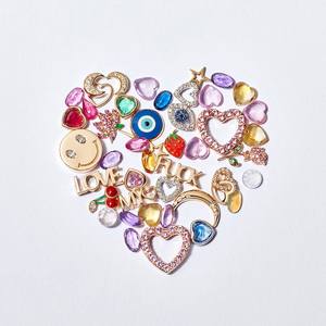 Breloques DIY tendance en laiton plaqué or 14 carats pour femmes et enfants, formes <span class=keywords><strong>cœur</strong></span> et fleur, zircon coloré, pour cadeaux <span class=keywords><strong>de</strong></span> mariage/anniversaire - Product Image 4