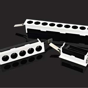 Downlight empotrable de luz blanca cálida con chip LED COB cuadrado regulable personalizado con iluminación positiva - Product Image 1