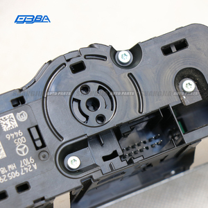 Juego de interruptores de ajuste OE LY63-SE11654-AA, interruptor de control de consola de plástico negro para Aston Martin DBX - Product Image 4