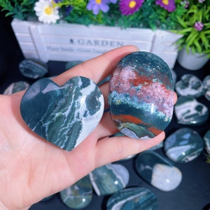 Cristaux de guérison en quartz naturel vert jaspe licorne en forme de cœur pour la décoration, vente en gros - Product Image 3