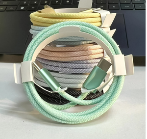 Cable de Carga Rápida USB C con Blindaje de PVC de 60W, 1M, Tipo-C a Tipo-C para iPhone 16 17pro Max - Product Image 3