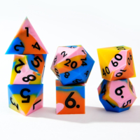 Ensemble de dés DND en silicone bleu océan à bords tranchants, 7 pièces, dés polyédriques pour jeux de rôle, dons et objets pour jeux de rôle Dungeons and Dragons Pathfinder