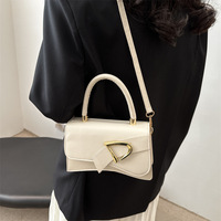 Nouveau sac à chaîne tendance, sac à bandoulière pour femme, sac à main à prix réduit, petit sac sous le bras