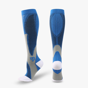 Calcetines de compresión deportivos, <span class=keywords><strong>medias</strong></span> de enfermería hasta debajo de la rodilla con logo en la parte inferior, previenen las venas varicosas - Product Image 3