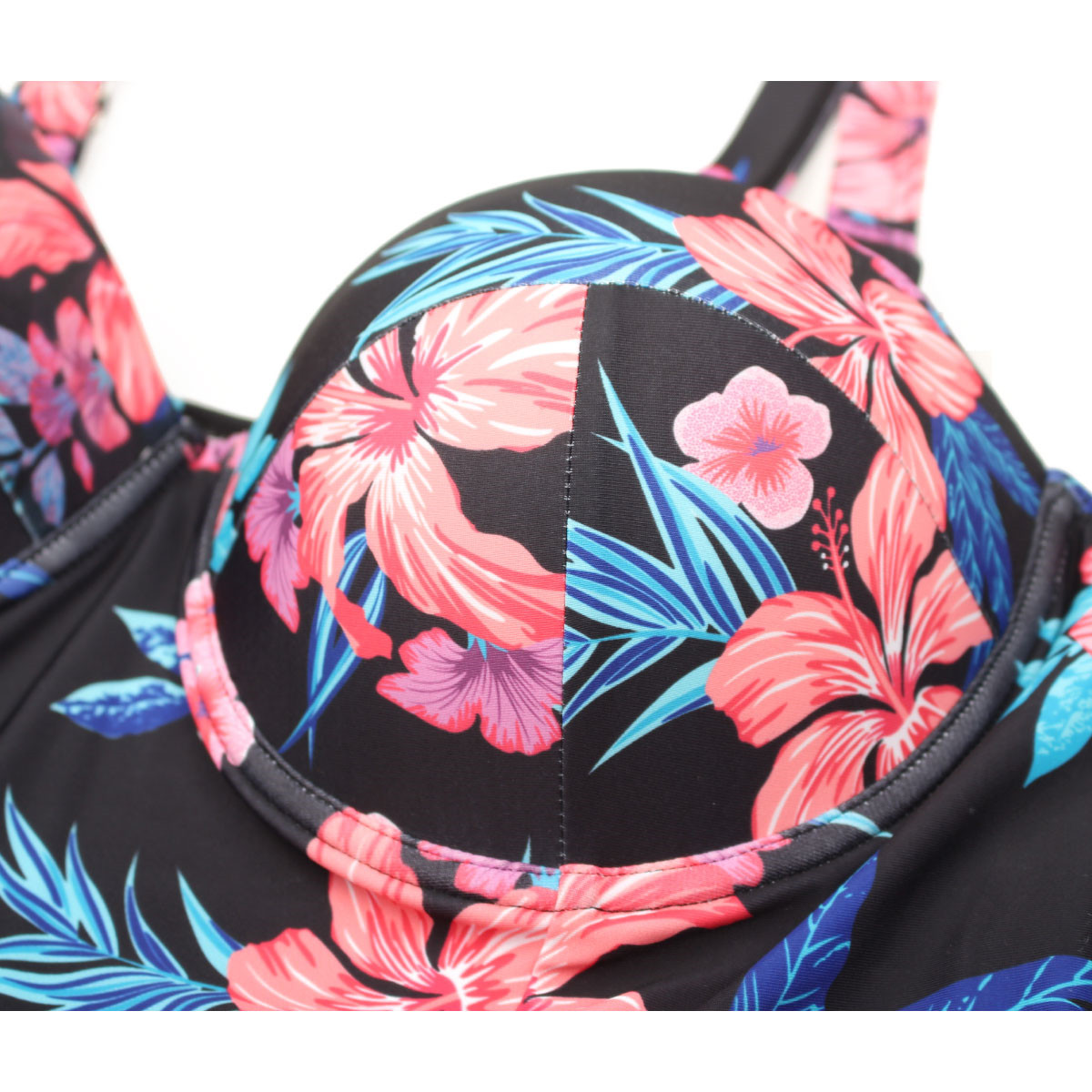 Elegant charming flora printed swimsuit. hot sale fashion two piece swimsuit