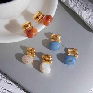Boucles d'oreilles pendantes plaquées or avec imitation perle et zircon, bijoux tendance pour femmes - Product Image 3