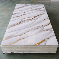 Panneaux muraux en PVC avec revêtement en marbre UV moderne, panneaux muraux artificiels classiques imperméables pour salon, appartement