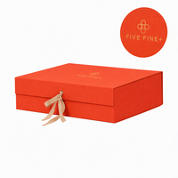 Boîte cadeau rigide de luxe blanche et noire de marque avec fermeture magnétique - Boîte personnalisée pour robe de mariée ou tenue de soirée