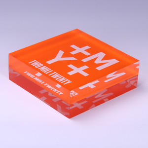 Custom chiaro acrilico segno di blocco cubo moderno rotante espositore staccabile per il nome della vostra azienda o Logo del marchio - Product Image 5