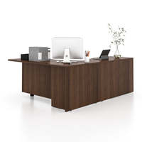 Bureau de direction en forme de L de luxe, bureau de patron en bois avec armoire de rangement, mobilier de bureau
