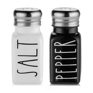 Ensemble distributeur d'huile et de <span class=keywords><strong>vinaigre</strong></span> en verre noir et <span class=keywords><strong>blanc</strong></span> de 500 ml avec salières et poivrières, support métallique, ensemble de condiments de cuisine minimaliste - Product Image 3