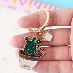Высокое качество, оптовая продажа, креативный индивидуальный милый брелок для ключей с растениями для украшения - Product Image 4