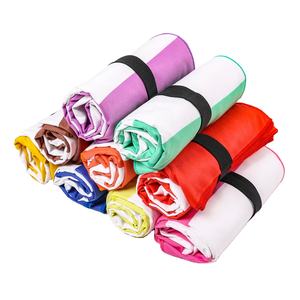 Logo de taille personnalisée Serviettes de plage à changement de couleur personnalisées sur le marché européen - Product Image 5