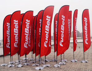 Desain Logo Kustom Bendera Pantai Multifungsi untuk Iklan Luar Ruangan dengan Gaya Bulu untuk Tujuan Promosi - Product Image 4