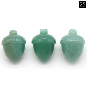 Sculpture à la main de pignons de lépidolite de noël, pierre naturelle, pomme de pin en cristal sculptée à la main pour la décoration - Product Image 6