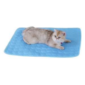 Tapis rafraîchissant pour chien, respirant, lavable, pour l'été, coussin de couchage pour chien, tapis rafraîchissant pour animaux de compagnie - Product Image 3