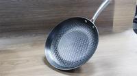 Wajan Goreng Anti Lengket Berlapis Besi Cor Ringan Desain Korea Ramah Lingkungan Bright Houseware Mini 20cm Geometri Sarang Lebah