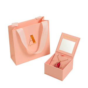 Boîte d'emballage en plastique de luxe carrée EQ EQ124 avec logo personnalisé, doublure en velours, fermeture magnétique imprimée, design moderne - Product Image 5