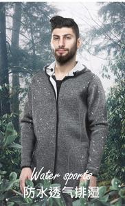 Combinaison de plongée longue à capuche réversible en néoprène, personnalisable avec logo, pour protection hivernale contre le froid et le vent, idéale pour la plongée, le surf, la navigation de plaisance et les activités nautiques. - Product Image 2