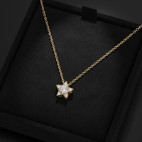 Collier vintage en argent plaqué avec moissanite taille brillant en forme d'étoile pour hommes et femmes, idéal pour les mariages, cadeau de luxe léger, logo personnalisable