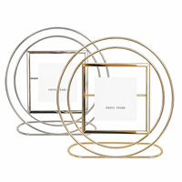 Cadre de table en métal moderne, présentoir photo carré en métal avec doubles anneaux ronds dorés pour la décoration de table, la décoration intérieure et la vente de cadeaux