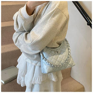 Sacs à bandoulière Louis Luxury version Royaume-Uni pour femmes, sacs à main tendance, sac à main de créateur violet foncé, marques célèbres 2025 - Product Image 2