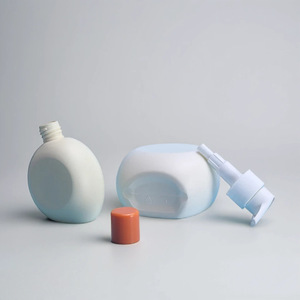 Eco-friendly PE Shaped <b>Dispensing</b> <b>Bottle</b> Lotion <b>Bottle</b> Body Lotion <b>Bottle</b> Children’s Shampoo Packaging Customizable - Product Image 3