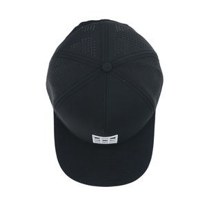 หมวกกอล์ฟปักลาย 5 ชิ้นแบบกำหนดเอง พร้อมโลโก้ยางตัดด้วยเลเซอร์ ปรับขนาดได้ด้วยตัวล็อคแบบ Snapback - Product Image 5