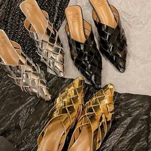 Xinzirain Custom Logo Ladies Casual Slide Shoes punta a punta in vera pelle morbida suola in TPR 3.5cm scarpe da donna con tacco basso