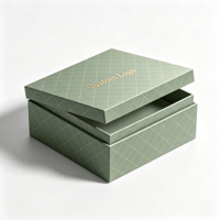 Boîte cadeau en carton rigide personnalisable, élégante, impression CMYK, gaufrage, pour vêtements