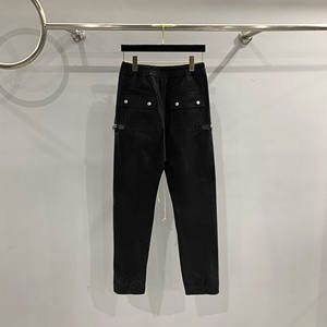 <span class=keywords><strong>Pantaloni</strong></span> di lusso da <span class=keywords><strong>uomo</strong></span> XL Cargo tutti <span class=keywords><strong>neri</strong></span> <span class=keywords><strong>Slim</strong></span> <span class=keywords><strong>Fit</strong></span> <span class=keywords><strong>pantaloni</strong></span> di alta moda stile personalizzato con cerniera multipla in tessuto di cotone pesante - Product Image 2