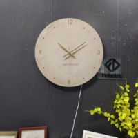 Horloge murale décorative moderne de luxe en métal et marbre de style nordique de 60 cm pour salon
