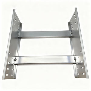 Coffrage à câbles en alliage d'aluminium pour la distribution d'énergie extérieure, protection de câbles de type échelle. - Product Image 4